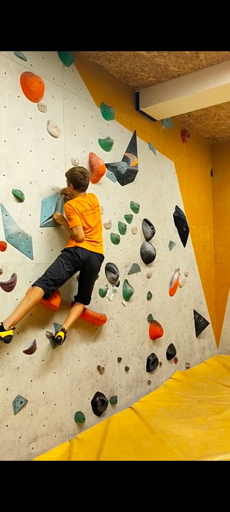 Arrampicata, alpinismo, palestra di arrampicata, bouldering' Tazza termica